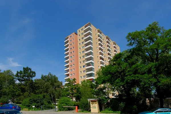2-Zimmer-Wohnung in Spandau mit WBS ab 160 — photo 1